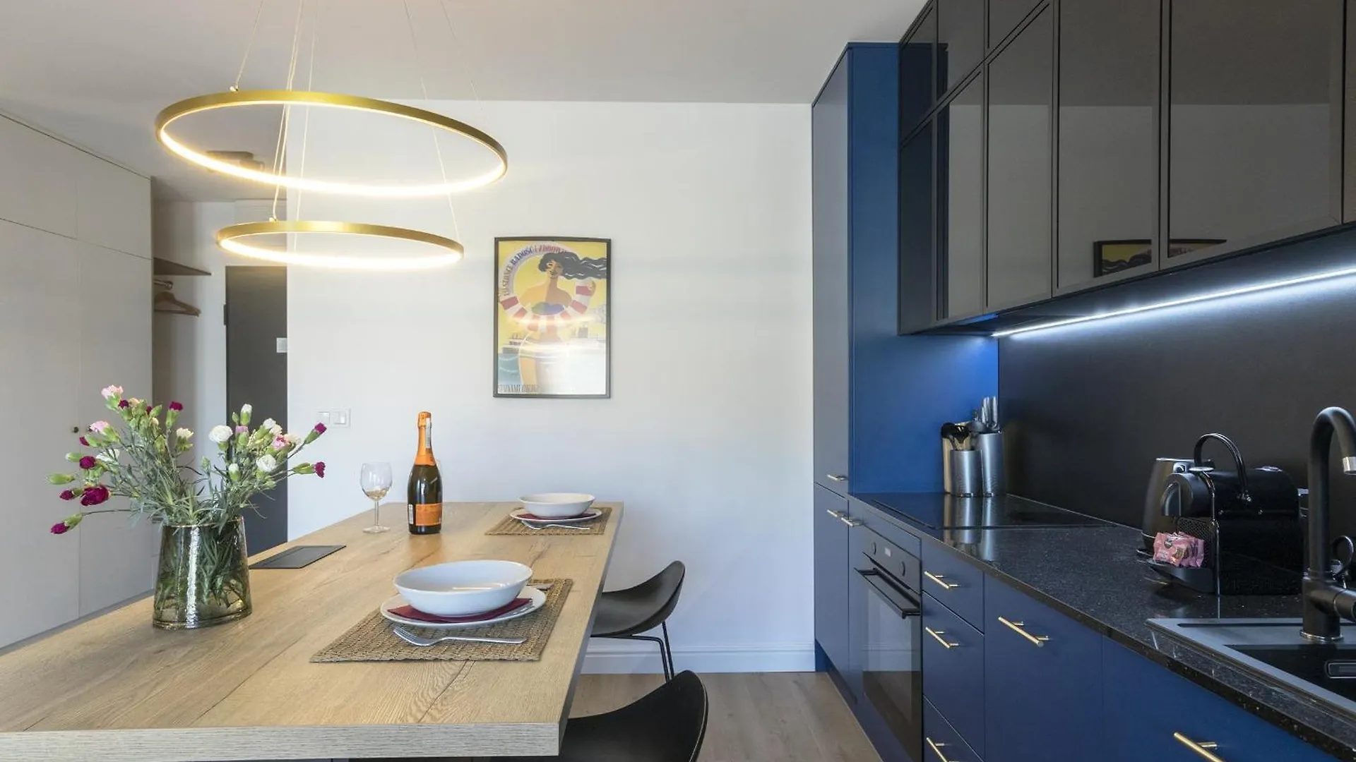 Prince Witold'S Apartments Parking Free 0*, Wroclaw Poland